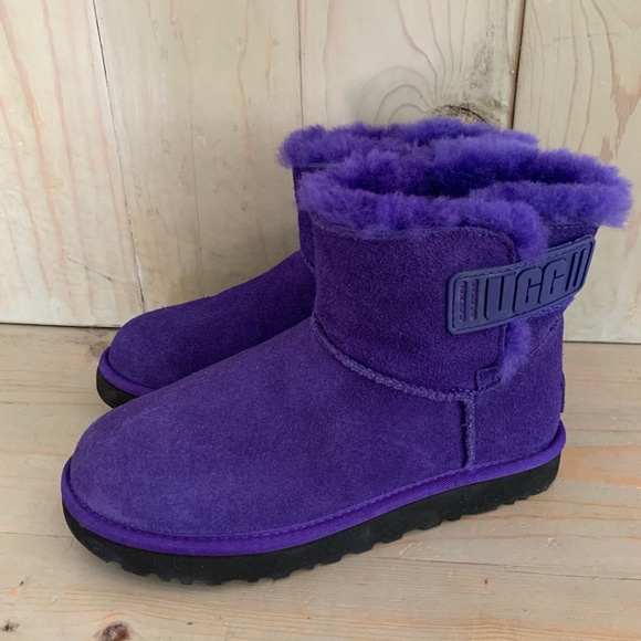 UGG Shoes - UGG BAILEY MINI LOGO STRAP BOOTS NEW